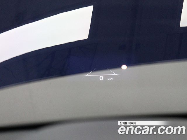 Genesis GV70 2022 — photo 7