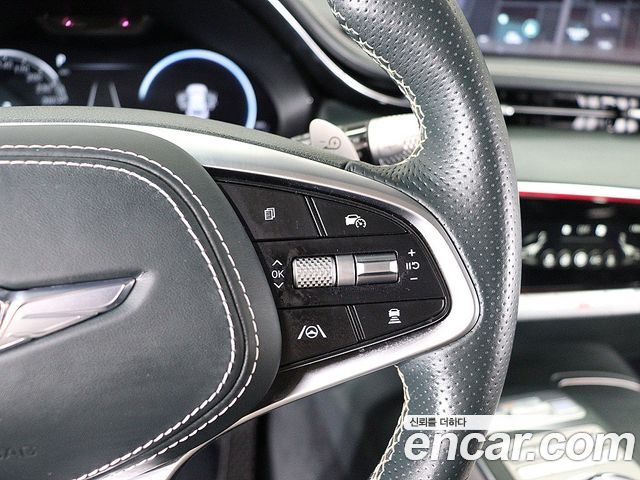 Genesis GV70 2022 — photo 8