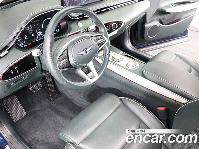 Genesis GV70 2022 — photo 16