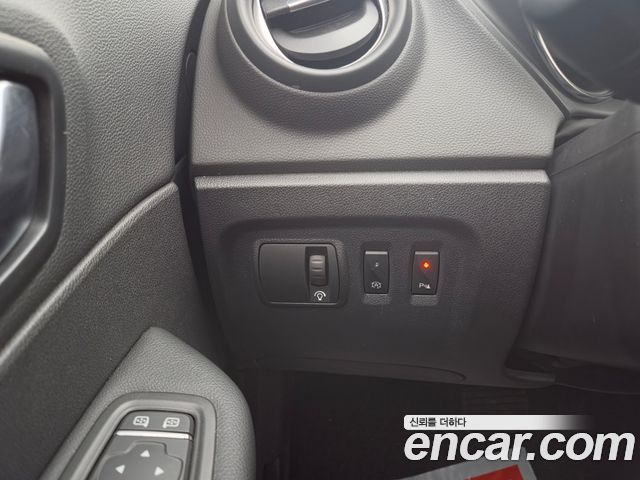 Renault Korea QM3 2018 — photo 12