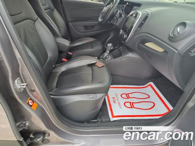 Renault Korea QM3 2018 — photo 18