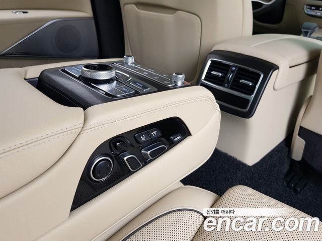 Kia K9 2019 — photo 16