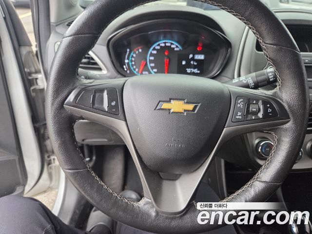 Chevrolet Korea Spark 2022 — photo 13