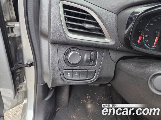 Chevrolet Korea Spark 2022 — photo 17