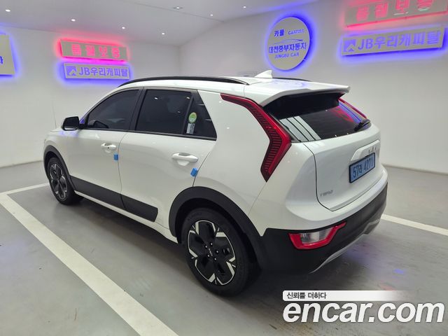 Kia Niro 2023 — photo 5