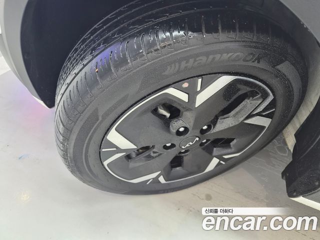 Kia Niro 2023 — photo 19