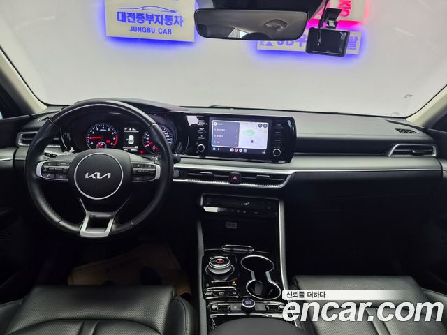 Kia K5 2023 — photo 9