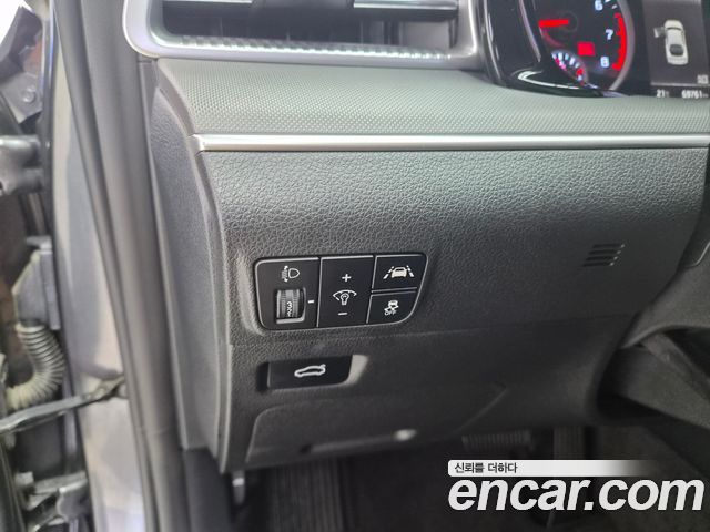 Kia K5 2023 — photo 12