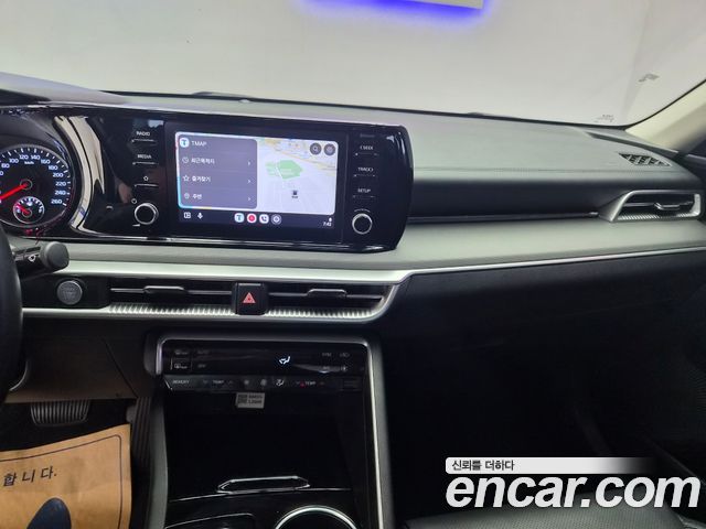 Kia K5 2023 — photo 15