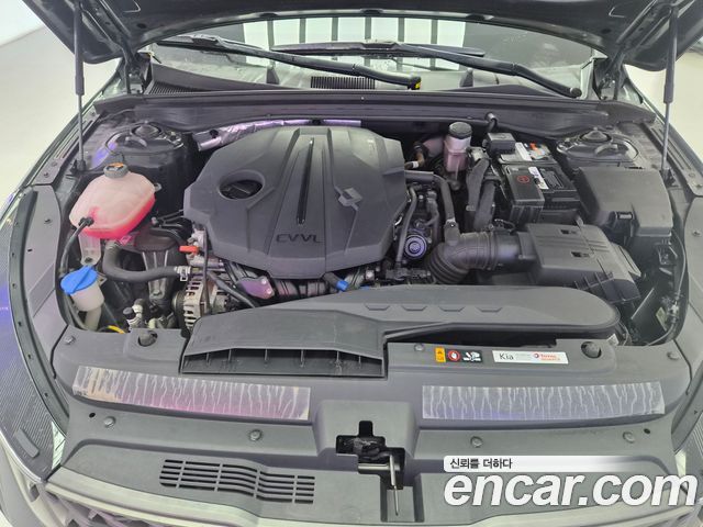 Kia K5 2023 — photo 20