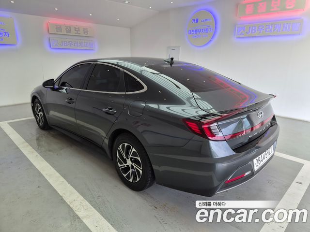 Hyundai Sonata 2022 — photo 6