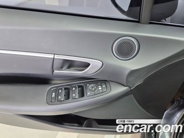 Hyundai Sonata 2022 — photo 11
