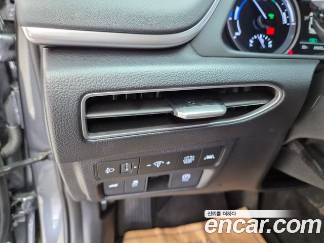Hyundai Sonata 2022 — photo 12
