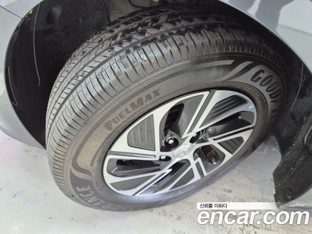 Hyundai Sonata 2022 — photo 19
