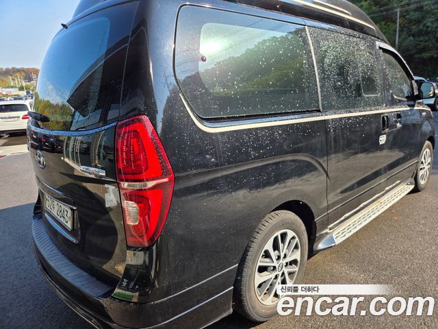 Hyundai Starex 2019 — photo 4