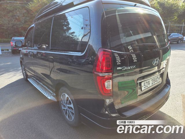 Hyundai Starex 2019 — photo 5