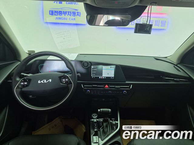 Kia Niro 2022 — photo 9