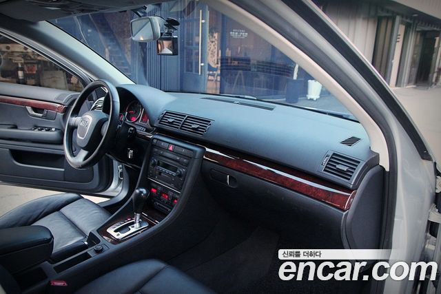 Audi A4 2006 — photo 14