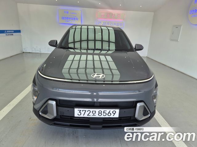 Hyundai Kona 2025 — photo 2
