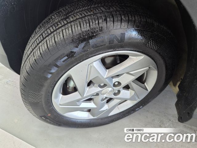 Hyundai Kona 2025 — photo 19