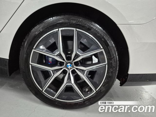 BMW 5-Series 2026 — photo 7