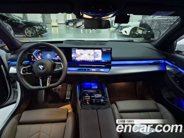 BMW 5-Series 2026 — photo 10