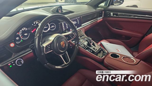 Porsche Panamera 2019 — photo 4