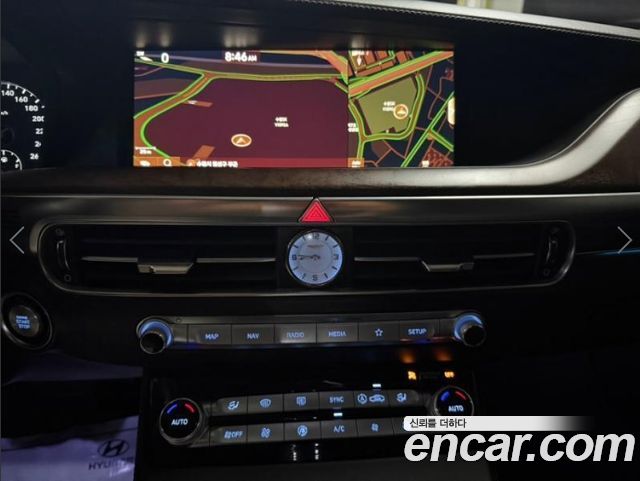 Genesis G90 2019 — photo 10