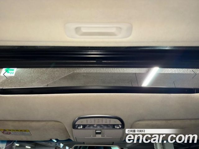 Genesis G90 2019 — photo 15