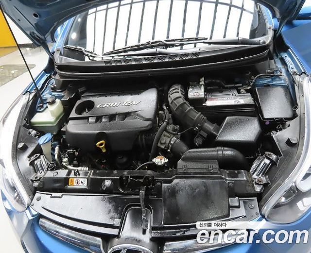 Hyundai AVANTE 2014 — photo 20
