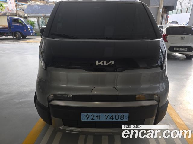 Kia PV5 2026 — photo 1