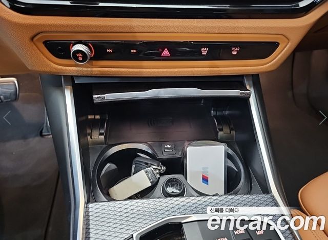 BMW 3-Series 2024 — photo 11