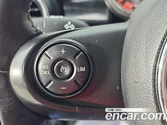 Mini Cooper 2016 — photo 16