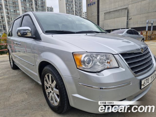 Chrysler Grand Voyager 2009 — photo 2