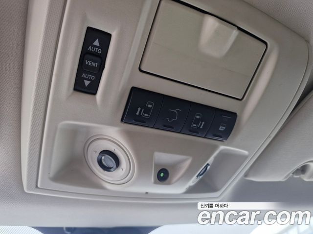 Chrysler Grand Voyager 2009 — photo 13