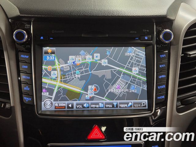Hyundai i30 2012 — photo 16