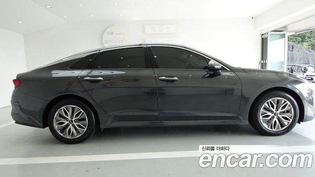 Kia K5 2023 — photo 3