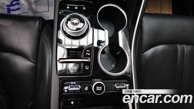 Kia K5 2023 — photo 11