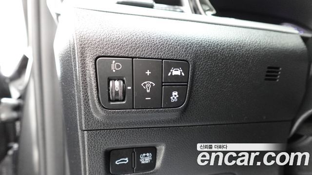 Kia K5 2023 — photo 13