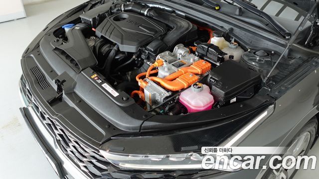 Kia K5 2023 — photo 16