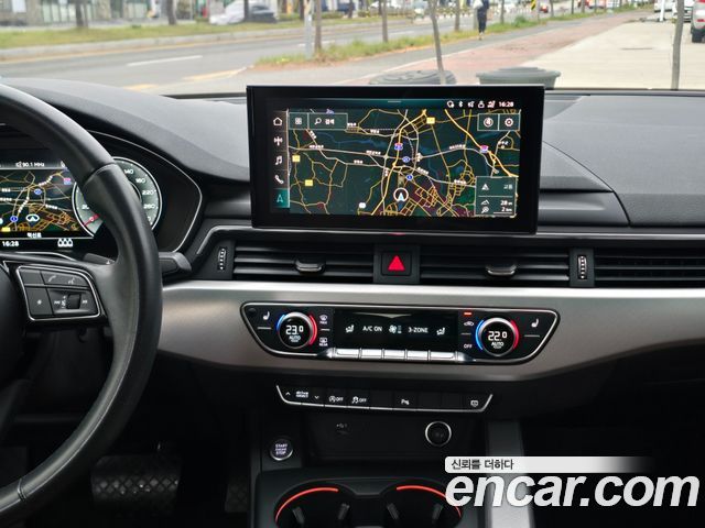 Audi A4 2021 — photo 13