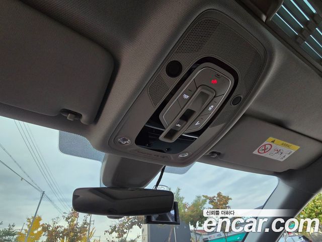 Audi A4 2021 — photo 17