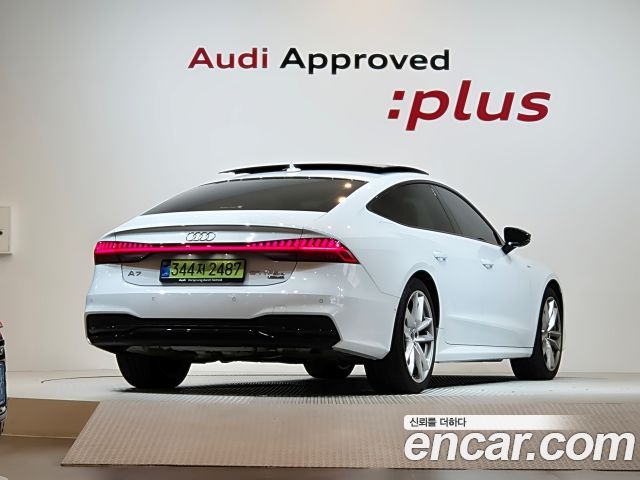 Audi A7 2025 — photo 2