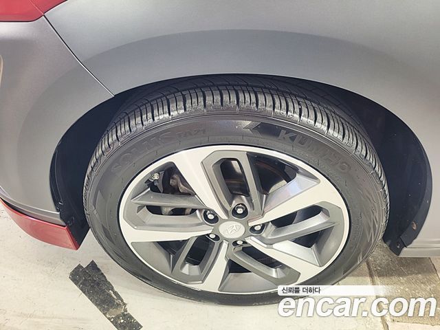 Hyundai Kona 2018 — photo 5