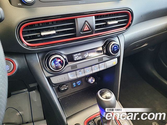 Hyundai Kona 2018 — photo 12