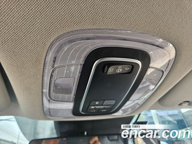 Hyundai AVANTE 2021 — photo 13