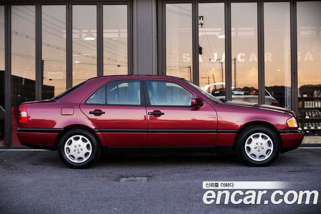 Mercedes-Benz C-Class 1995 — photo 6