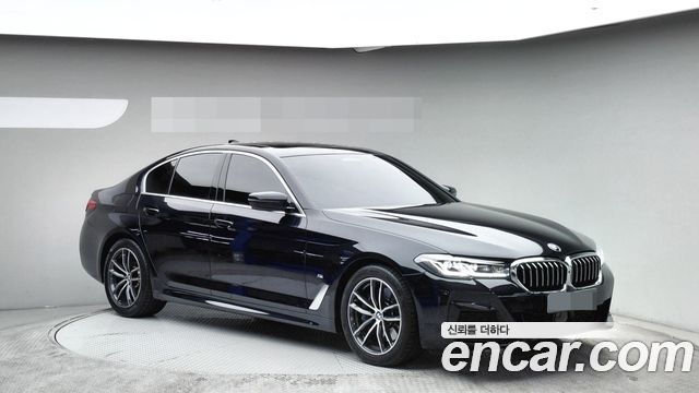 BMW 5-Series 2021 — photo 3