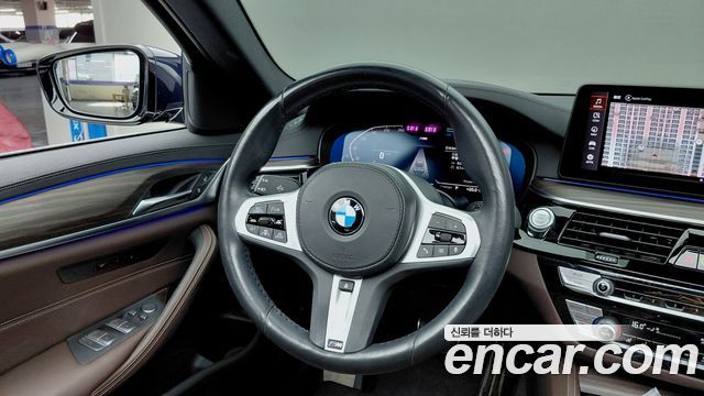 BMW 5-Series 2021 — photo 7