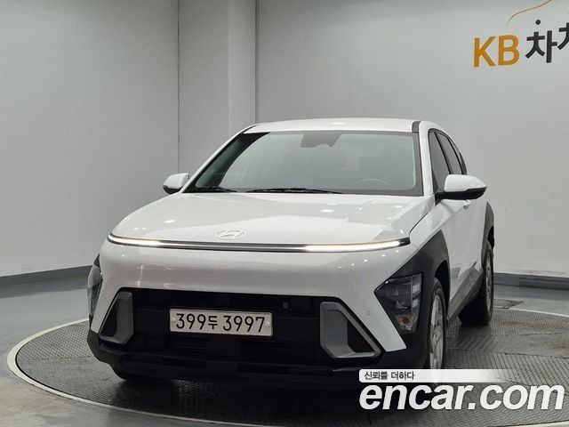 Hyundai Kona 2023 — photo 1